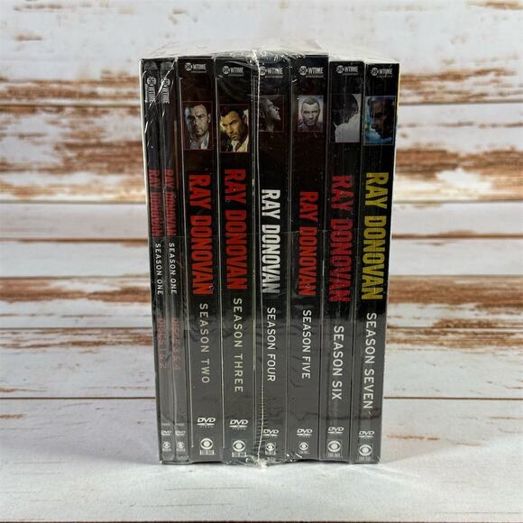 Ray Donovan Complete Series Seasons 1-7 DVD Box Set Showtime - Sealed - Picture 2 of 5